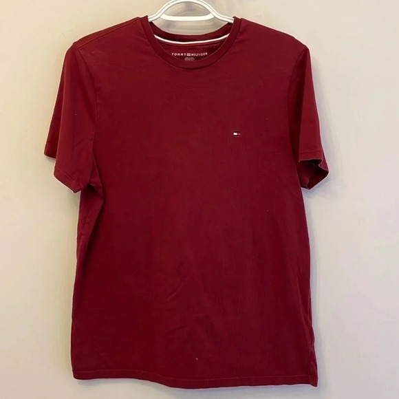 Tommy Hilfiger Solid T-Shirt - Picture 1 of 2